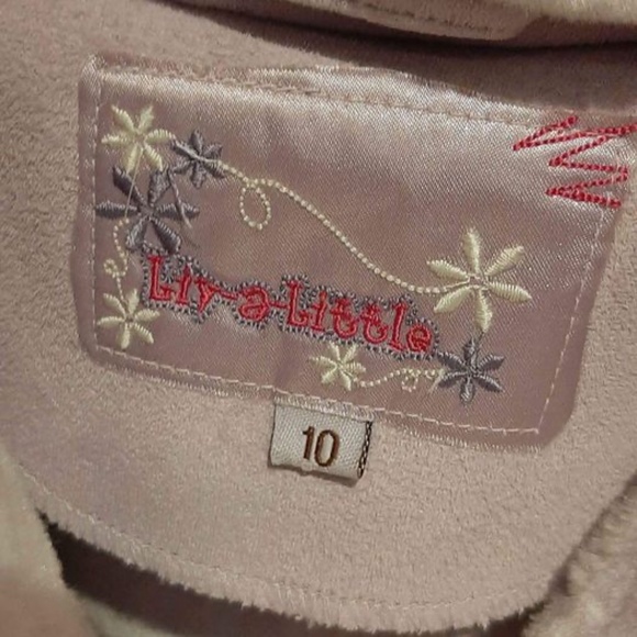 Liv a Little Jacket - Picture 5 of 5